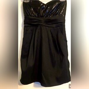 Super Cute Black Strapless Mimi Dress